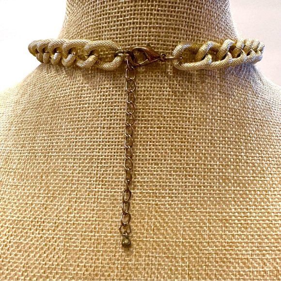 Necklace & Earring set- Brushed gold w/ multiple red acrylic beads - Picture 7 of 12